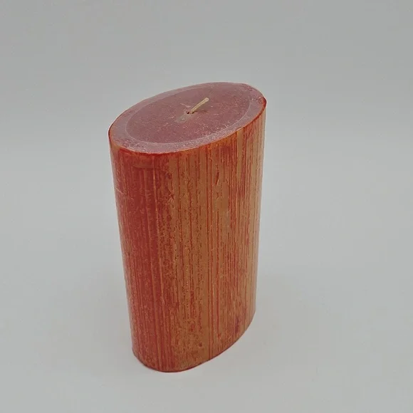 NWT Raspberry Candle - Picture 2 of 2
